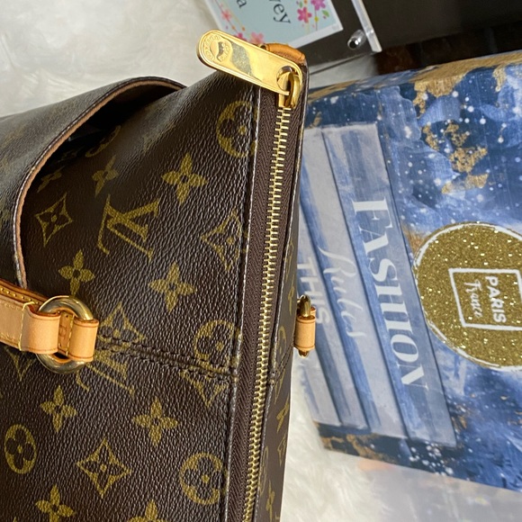 💕💕💕SOLD💕💕💕
🤩🤩🤩LV TOTALLY MM MONOGRAM🤩🤩🤩 - Picture 11 of 16